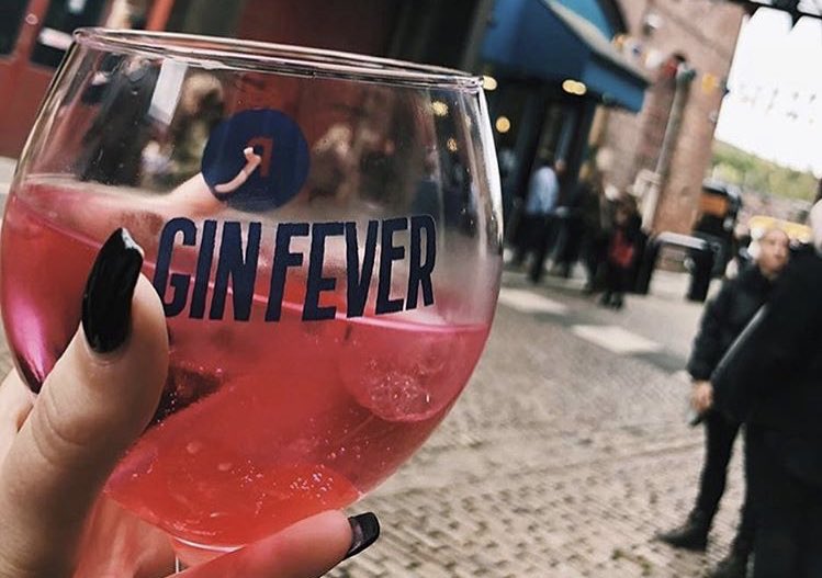 powersoulclub's tweet photo. We’re really looking forward to @Roisterevents GIN FEVER event @ConstellationsL next month!🍹🍸💃🏼 If you get your tickets quick, you can expect lots of our favourite acts entertaining you on Friday & Saturday!! 🎶🎤🎸 #ginfever #roisterginfever #liverpool #ginfestival #livemusic https://t.co/dYlLivUK2x