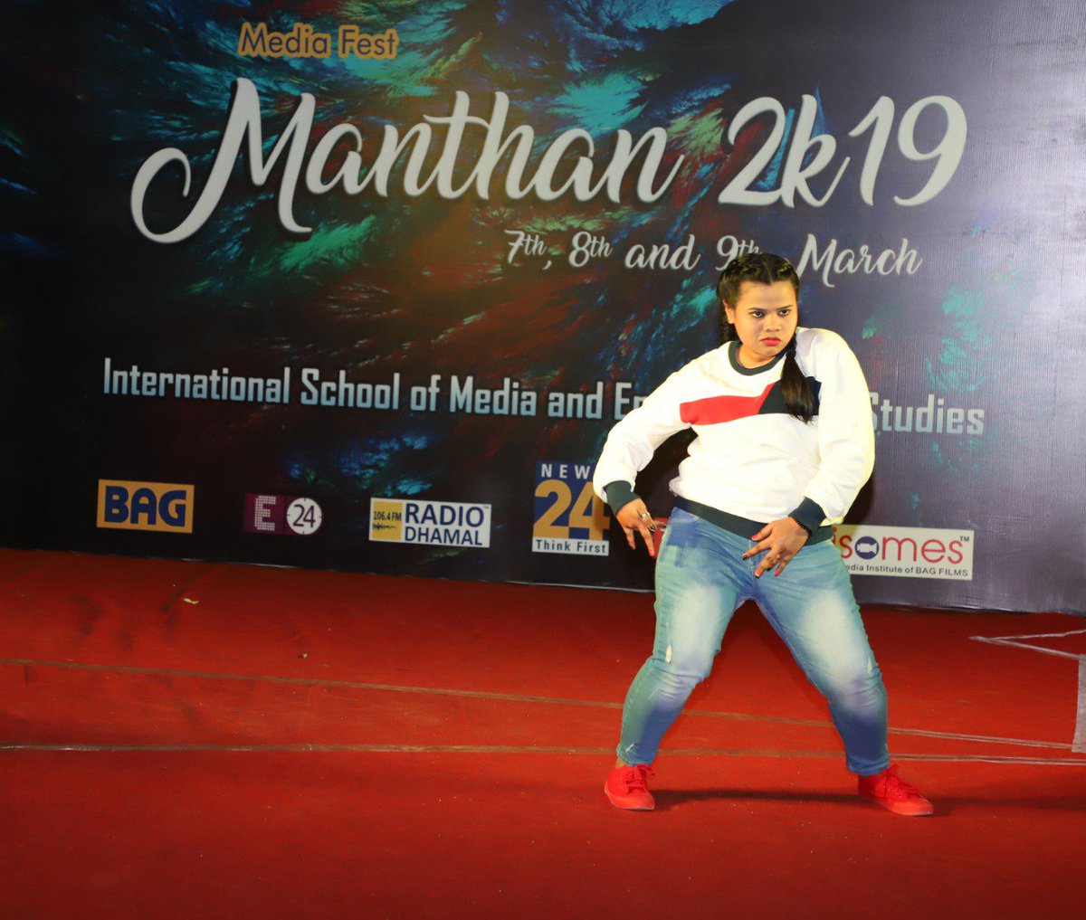 isomesofficial's tweet photo. #manthan2k19 #annualfest @isomes #instituteofexcellence in#media #intercollegiate #dance #competition https://t.co/9tPrc8evM0