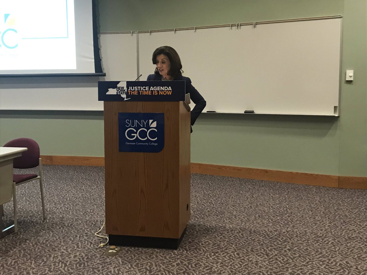 tabelski's tweet photo. Always a great motivational speaker @LtGovHochulNY with positive messages for #NYS residents and businesses.  Thanks for your leadership and dedication to #upstateny #bataviany #downtownrevitalization https://t.co/3aEXd4dY1x
