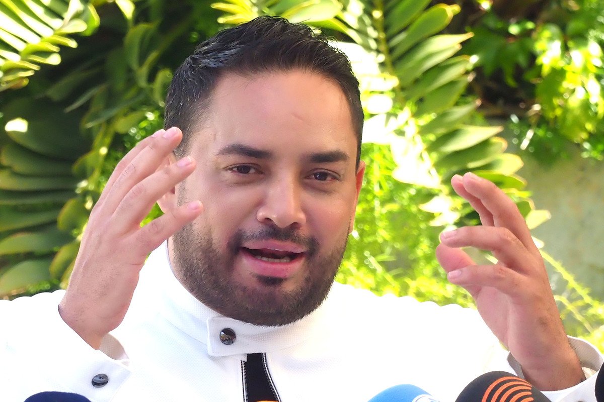 diariodeavisos's tweet photo. 🎥🎥 “Cantaré con el corazón; gracias a la Isla”; las confesiones de Manny Manuel en Güímar
https://t.co/smgxWVE7fj #Güímar #CarnavalDA https://t.co/bJ3p2Ht7YH
