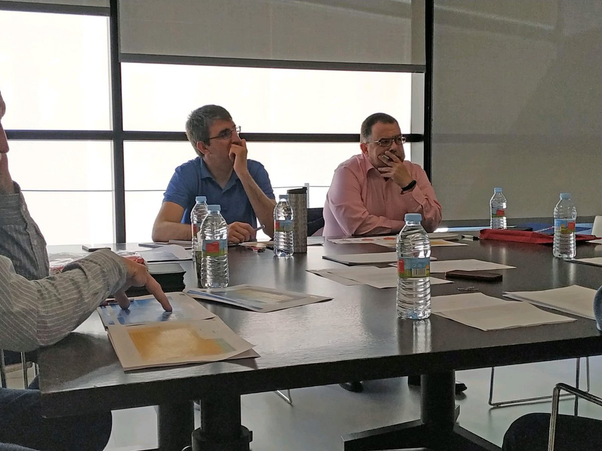 GA__GROUP's tweet image. Participando hoy en el debate de #VRoadEU compartiendo con un grupo de expertos en #conservación y explotación de #carreteras #COEX para conocer los principales #riesgoslaborales a los que se enfrentan los operarios de #carretera.