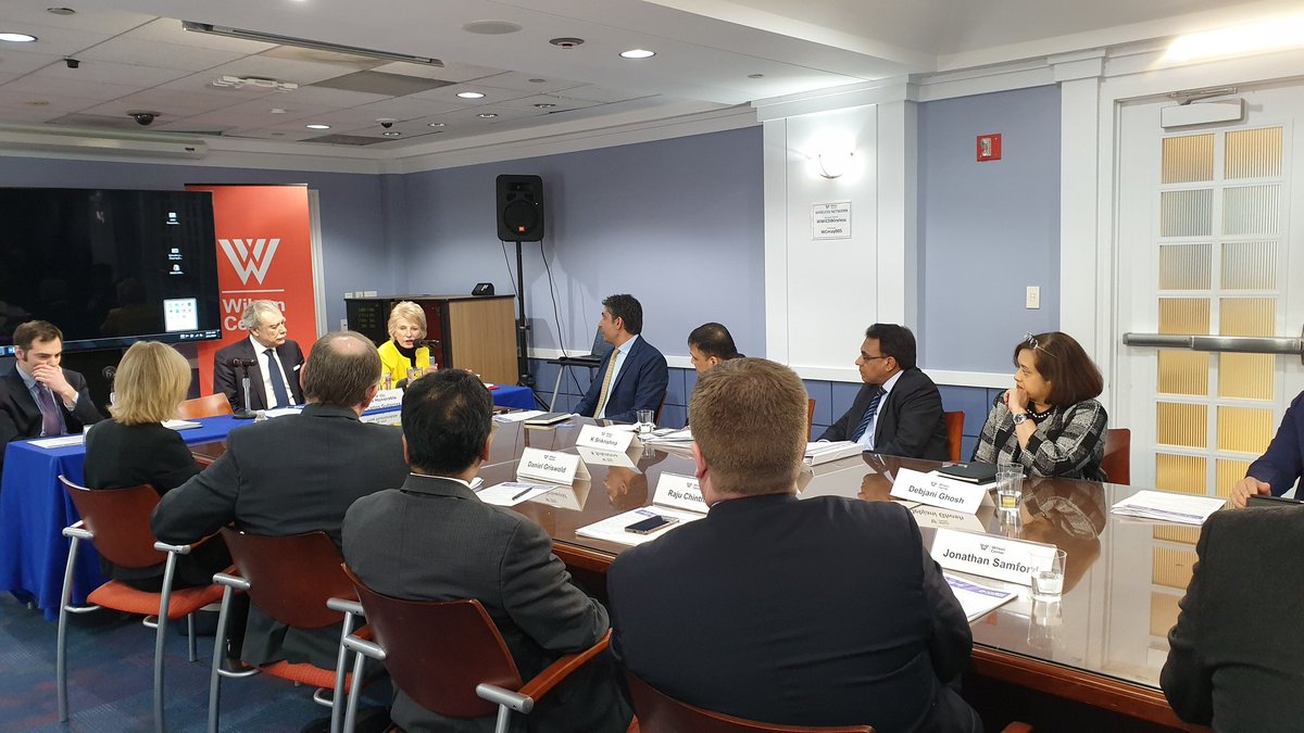 debjani_ghosh_'s tweet photo. A very proud moment this! #IHSMarkit launches the 1st ever research on evolution of Global India based IT Services n its increasing impact on innovation n value creation. #IndiaRoundtable at @TheWilsonCenter in partnership with @nasscom https://t.co/PnIQY6JG65