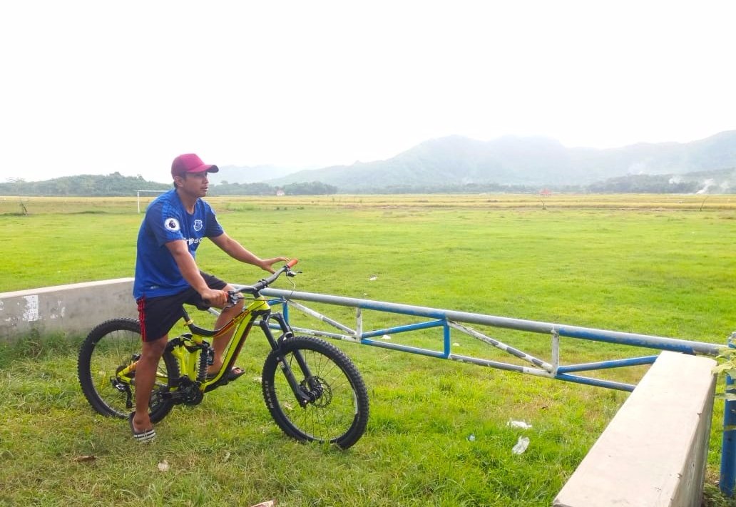 el_su6lu9's tweet photo. Sehatlahhh🚴🚴 https://t.co/deFOSJtKzW