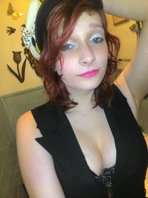 Monday's Are Just Punishment For Naughty Weekends 🥰  What Did You Do This Weekend? 😝  https://t.co/p6kvUAR3OS<a href="/tag/selfie"class="tags"><span>#selfie</span></a><a href="/tag/porn"class="tags"><span>#porn</span></a><a href="/tag/redhead"class="tags"><span>#redhead</span></a><a href="/tag/corset"class="tags"><span>#corset</span></a><a href="/tag/ass"class="tags"><span>#ass</span></a><a href="/tag/horny"class="tags"><span>#horny</span></a><a href="/tag/pussy"class="tags"><span>#pussy</span></a>