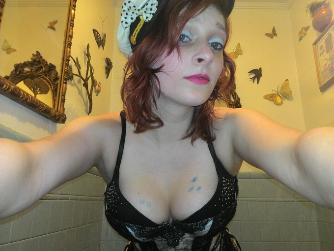 Monday's Are Just Punishment For Naughty Weekends 🥰  What Did You Do This Weekend? 😝  https://t.co/p6kvUAR3OS<a href="/tag/selfie"class="tags"><span>#selfie</span></a><a href="/tag/porn"class="tags"><span>#porn</span></a><a href="/tag/redhead"class="tags"><span>#redhead</span></a><a href="/tag/corset"class="tags"><span>#corset</span></a><a href="/tag/ass"class="tags"><span>#ass</span></a><a href="/tag/horny"class="tags"><span>#horny</span></a><a href="/tag/pussy"class="tags"><span>#pussy</span></a>