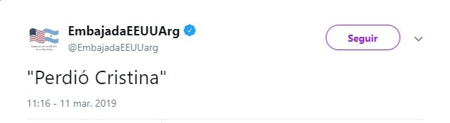 ZetaOrlando's tweet photo. Trump asumió oficialmente como presidente de Argentina. Ya podés retirarte, Macri. https://t.co/FvAXTYpijj