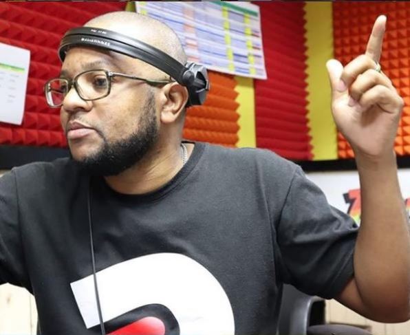 FAME95FM1's tweet photo. Slip into your mid morning Daydream here on #FAME95fm with Denvo (@djdenvo) right up until 1pm. 
#fame95fm #fame95 #Famefm #FameIsBlazing #Denvo #Daydream #mellomoods https://t.co/kPkDWttk03