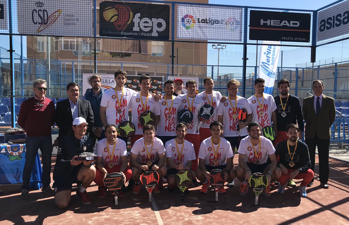 padel20's tweet photo. #CEE1aFEP
XXXV Campeonato de España 🇪🇸 por Equipos de 1ª Cat.
📍@PadelMelilla 

Doblete del @CPDamm en las Finales disputadas ayer que definieron sus campeones.

Final Masculina 🚹
@CPDamm (3) vs Playa Somo @centralpadel_ (2)

Final Femenina 🚺
@CPDamm (3) vs @RCPoloBarcelona (2) https://t.co/aak41EsdMp