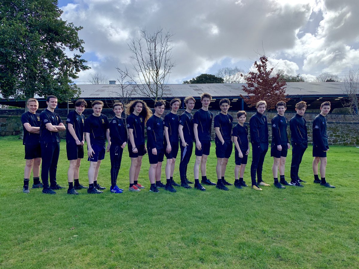 CaldiesSchool's tweet image. Our Year 10 sports leaders are excelling in their leadership skills. They have run various events throughout the school year so far #leadership #studentleadership 
#LSSP #leadershipacademy #futureleaders @CaldiesPE