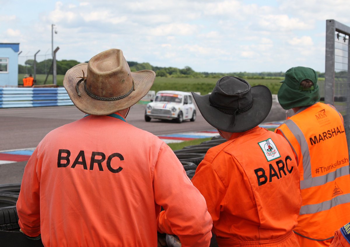 Ever wanted to get more involved in the sport you love? We’re always looking to add to our enthusiastic marshal teams, all of which ensure that we can go racing 👏🏻

Find out more here ➡️ barc.net/marshals #BARC