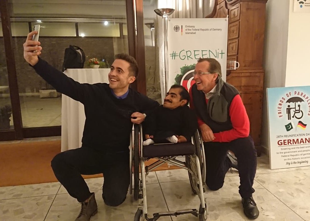 GermanyinPAK's tweet photo. amazing to see my friend @Syedomair88 speaking at the @tedxims in #Peshawar. what a great motivational speaker and inspiration to persons with special needs. Look which sign board i found in a park, the other day. Happy to see omair moving ahead against all odds!!✌🏼 https://t.co/2GvYEiAdp8