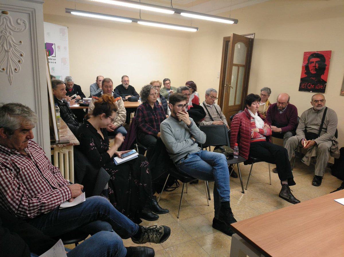 IU_Altoaragon's tweet photo. Coordinadora Alto Aragón
10 de marzo de 2019 en #Huesca
#Primarias
#ProgramaColaborativo
#ReconocimientoConfluencias
#EspaciosTomaDecisiones https://t.co/VHhzaudvfw