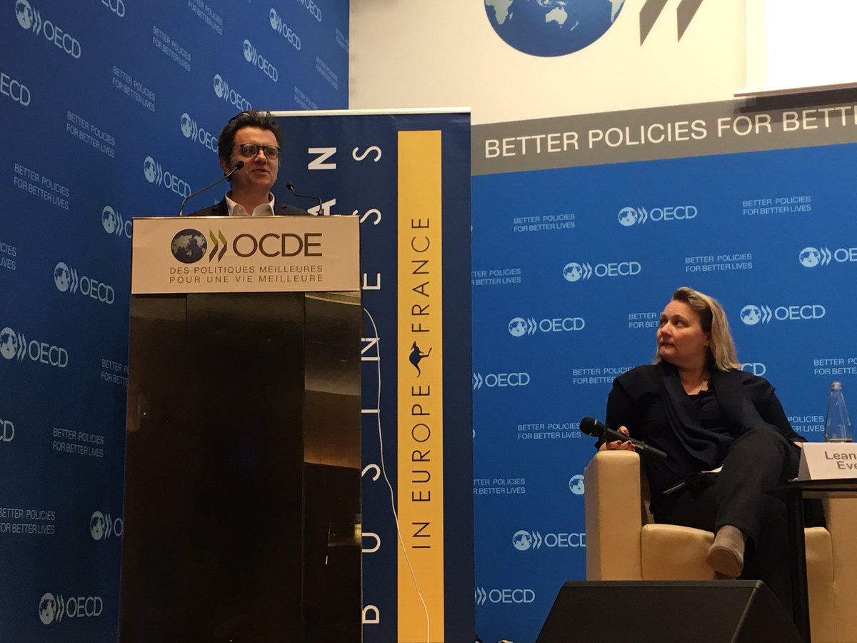 AusFranBA's tweet image. 🤔 Is #blockchain the #FUTURE internet? @ProfPrat @essec thinks it is, and that it can empower other #technologies. The #challenge is understanding the #complexity