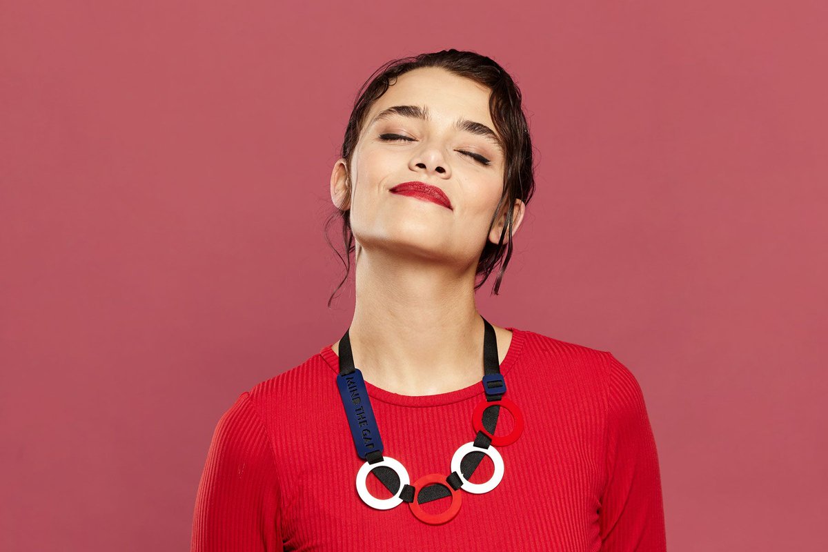 Fanofstyle's tweet photo. Nuevo post en Fan of Style "Taller de joyería emocional" https://t.co/BWK2SwcjBy #Papiroga #IconEmbassy #tallerdejoyería #joyas #estadodeánimo #joyeríaemocional #estilismo #look #complementos #accesoriosoriginales https://t.co/bKvysNyi0W