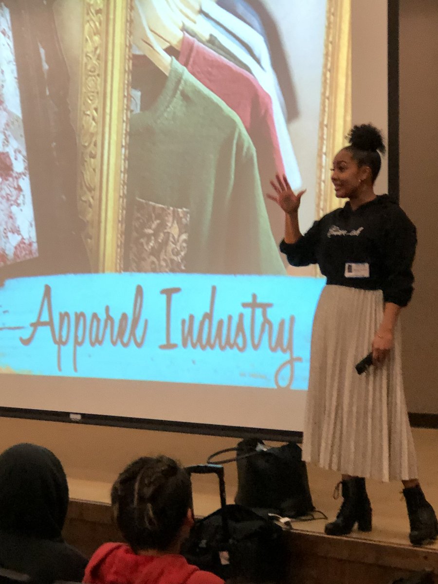 gthstellsher's tweet photo. Students enjoyed a week of presenters from Riv. Deputy Coroner-SBVC pharmacy program, CHP, FAB, FIDM,Music Institute. Thank you for coming! @CRYROP @JerryAlmendarez @donnarobinsonc1 https://t.co/VIifCk28aO