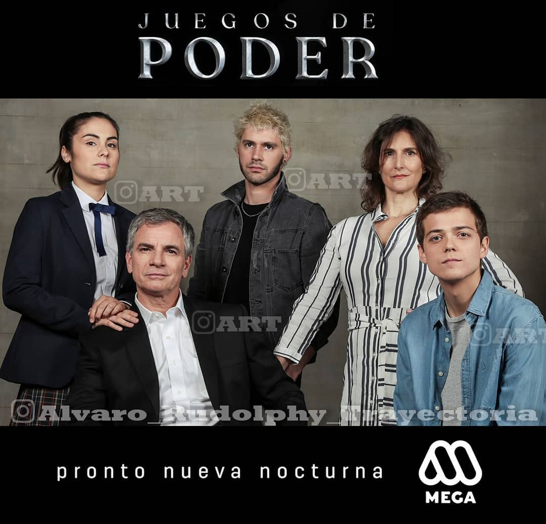 RendirseJamass's tweet photo. Hoy empieza teleserie #JuegosDePoder Cualquier semejanza con la realidad NO es mera coincidencia. Se trata de unos "cabros" con dinero hijo de un político que atropellan a una persona y la dejan botada en la berma. Te suena #MartinLarrain ? https://t.co/N3z9wBWPcG