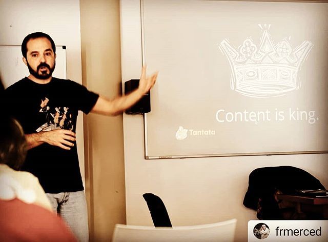 TantataSolution's tweet photo. Hoy @rafa_esteve ha continuado con el curso de #marketingdigital  en @turismoandorrasierradearcos. Gracias por la foto @frmerced 😉 #li
• • • • •
Aprendiendo a situar nuestro servicio de hospedería en Internet con Rafa Esteve de #@tantatasolutions Gracias, @turismoandorra… https://t.co/SdM7Ui4zuZ