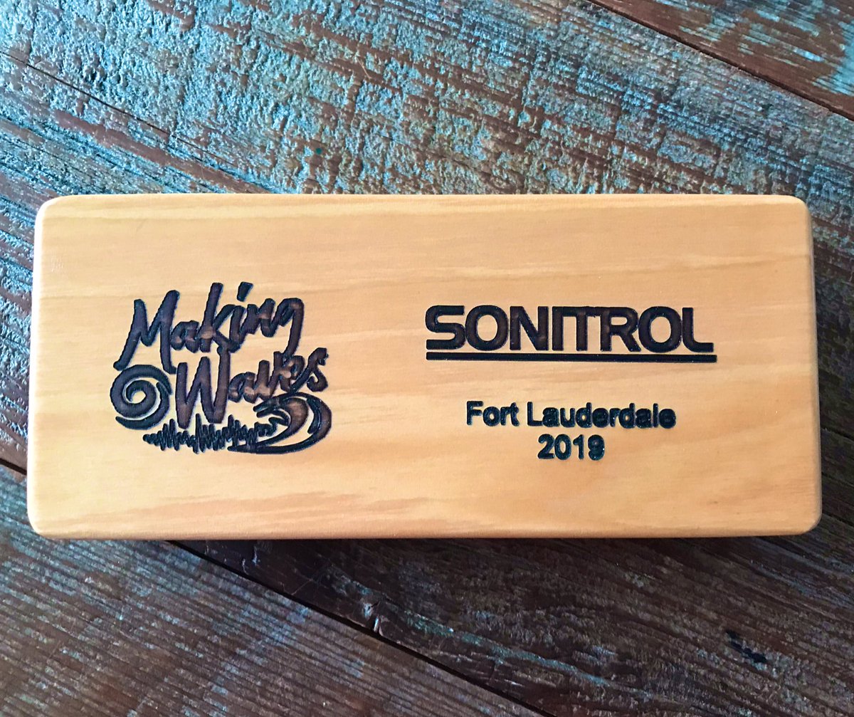 alarmingtexan's tweet photo. Heading to @SonitrolVerify #SNDA this week, be sure to visit the #sponsors and take a chance winning this custom #Florida palm tree pen/pencil set from @ResideoPro #weareresideo #seeyouinFlorida https://t.co/QG8VWXI62i