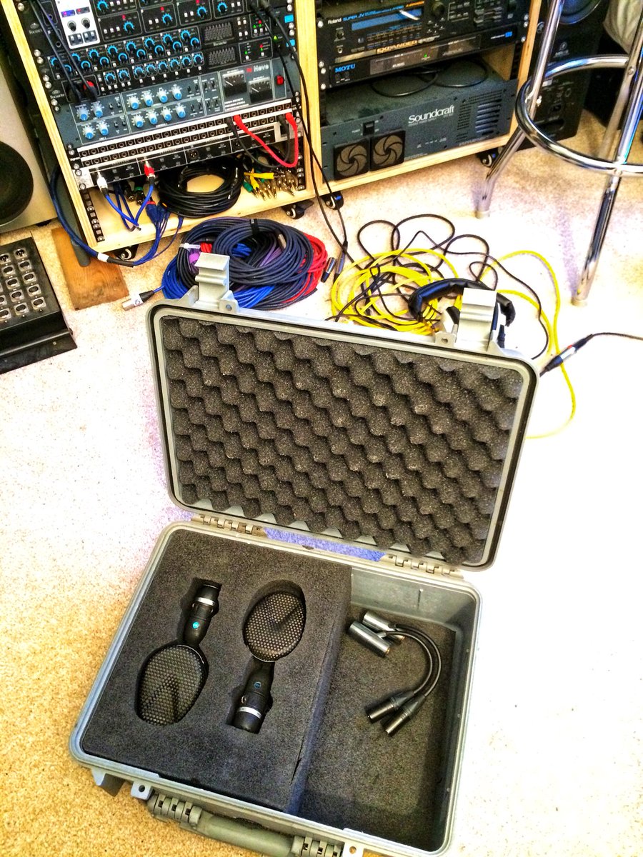 manek43509's tweet image. studio achievement unlocked. #Coles4038