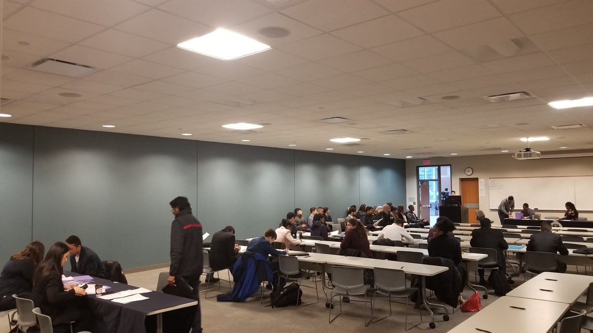 youthinpolicing's tweet image. Day 1 of our summer interviews is officially complete thanks to the help of @TorontoPolice Officers, @TPSAuxiliary members, Civilians and YIPI Alumni! Lots of viable candidates so far and we cannot wait to meet the others over the next few days!  #YIPI #SummerInterviews