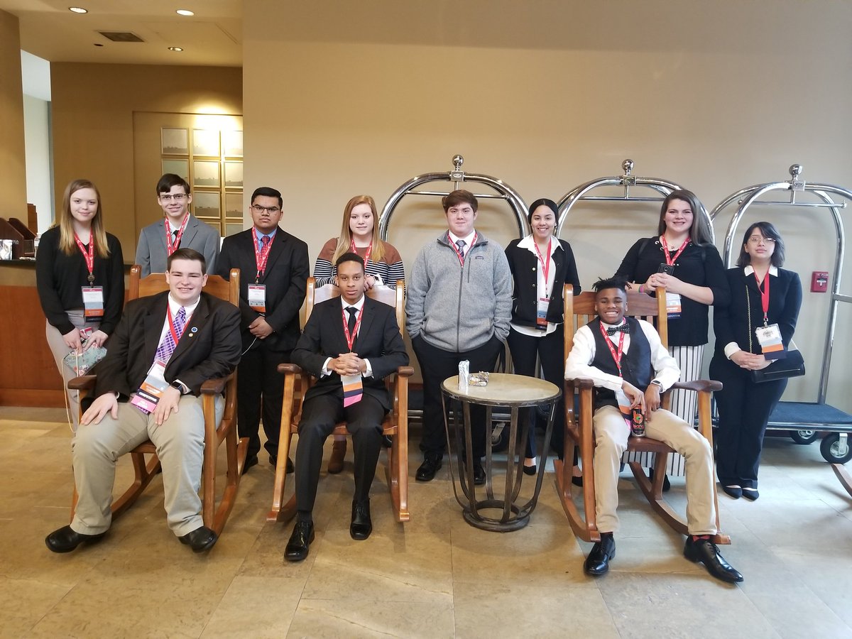 Portland High FBLA students are dressed and ready for success at the opening session of FBLA State Conference. #studentsuccess #businessready