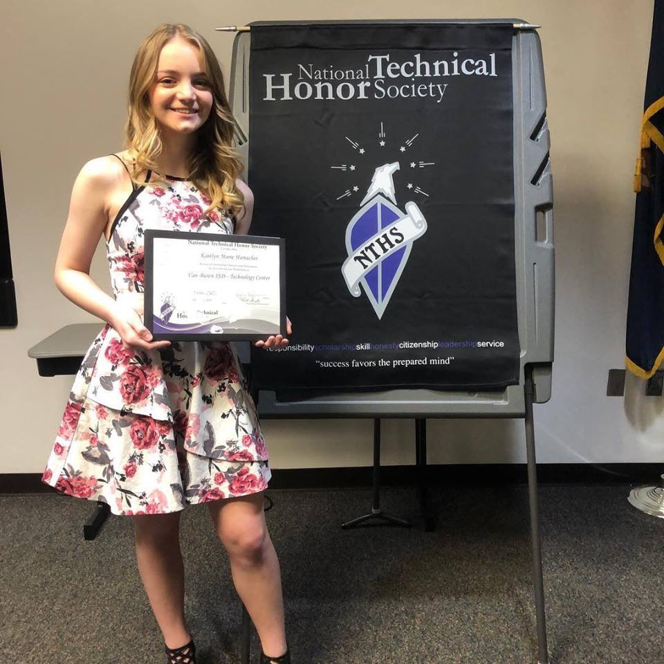 PawPaw_Cheer's tweet photo. Shout out to Junior Kaitlyn for being inducted into the NTHS today! Fun fact: Kaitlyn makes all of our inspirational videos and loves to pump up her team! #TalentedAndSmart 🎀💕🌟 https://t.co/pbDe1Sr904