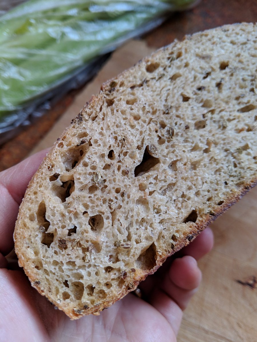 tmtpdx's tweet photo. There were some unexpected interruptions in my baking schedule this weekend and @rvpappe saved the day. Here's my first seeded semolina loaf! #breadit https://t.co/suuag51EpA