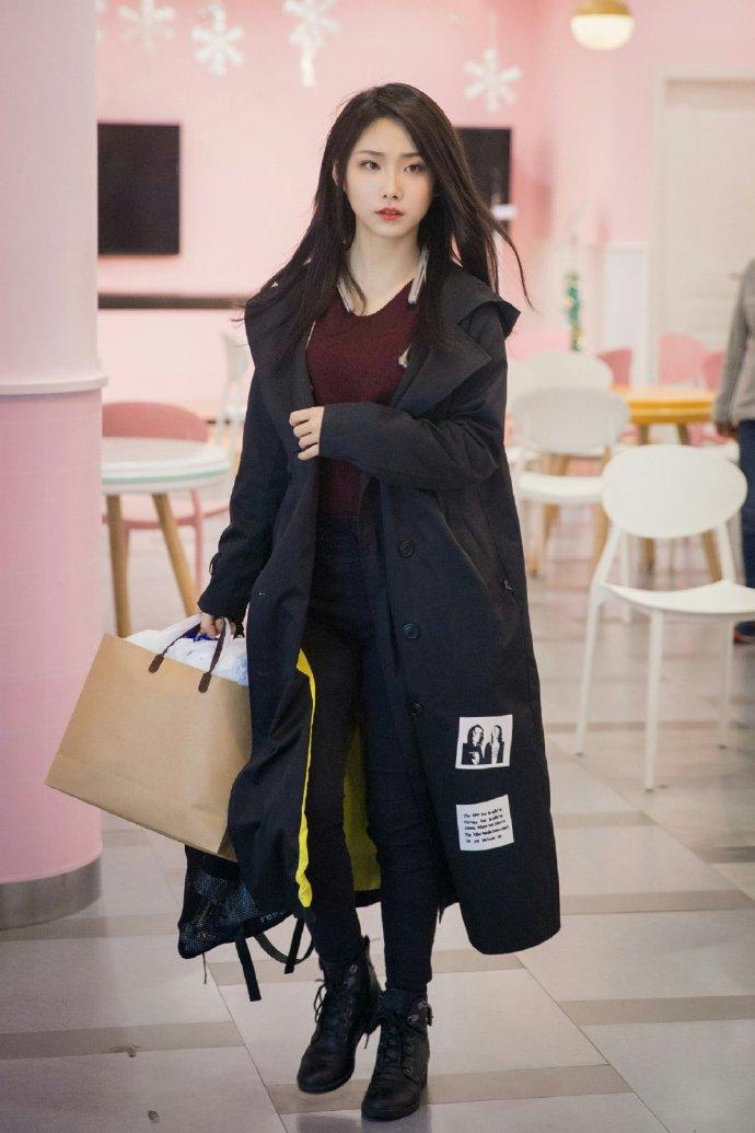 wangshimengpic's tweet photo. 20190310

#SNH48 #SHY48 #王诗蒙 https://t.co/0PGbmKumBP