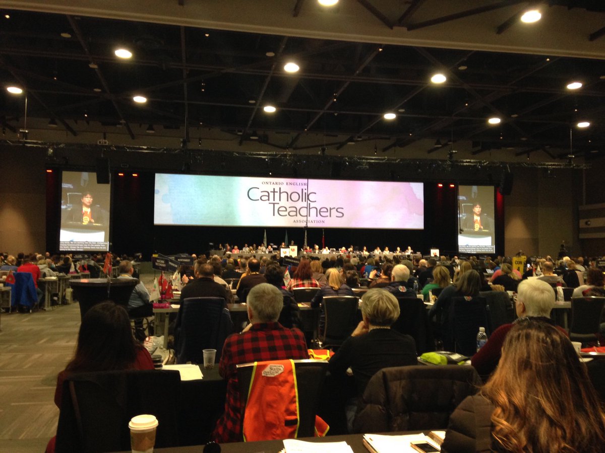 amyjewitt's tweet photo. Lovely closing to our #OECTAAGM2019
Hope everyone finds their canoe - their balance - over March Break to carry forward this school year.
Safe travels to all delegates! It was an excellent AGM in beautiful downtown Ottawa!
#OECTA75 https://t.co/Urky68ssqy
