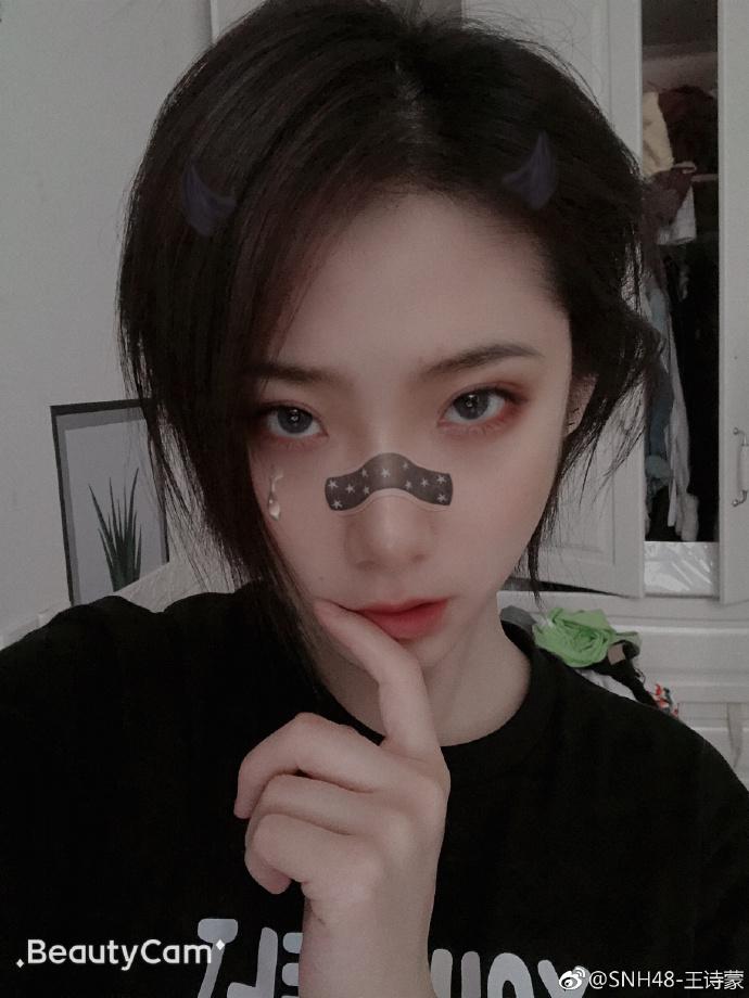 wangshimengpic's tweet photo. 20190311 ; weibo

#SNH48 #SHY48 #王诗蒙 https://t.co/KW2DW2z3FN