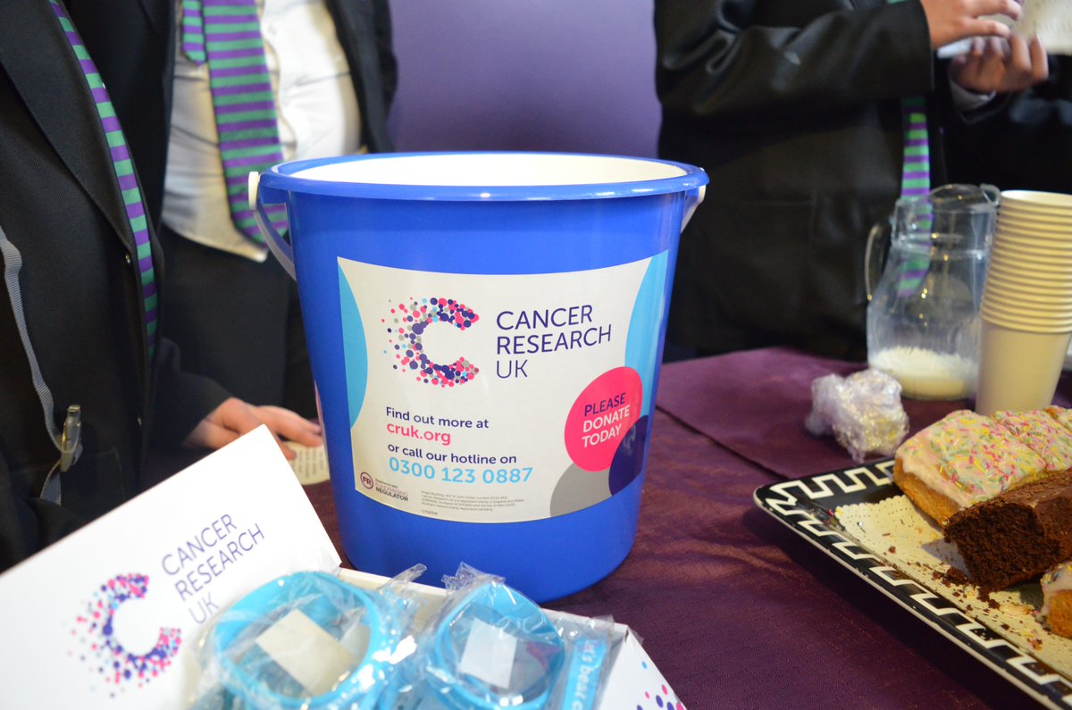 CastleRockSch's tweet image. The #Charity Personal Challenge Project team raised money for #CancerResearchUK at this afternoon's Exhibition, by holding a coffee &amp;amp; cake sale for visitors ☕️🥮