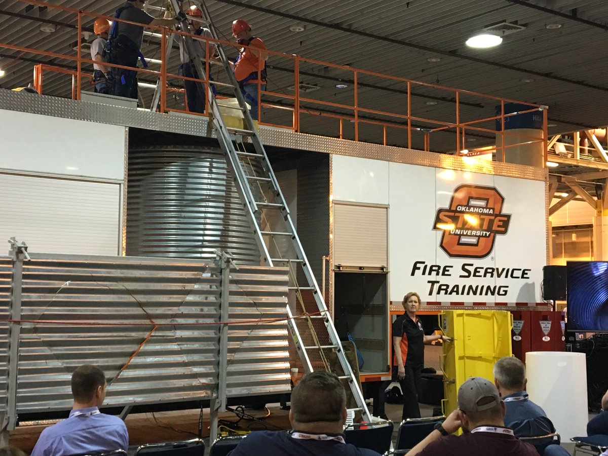 ASABEStandards's tweet photo. Ag #engineer Carol Jones has an important message at #GEAPSExchange : Proper grain bin management includes investment in training and equipment to respond to entrapments, fire, and other emergencies.@BAEOkstate https://t.co/0Wj3x2r8XF