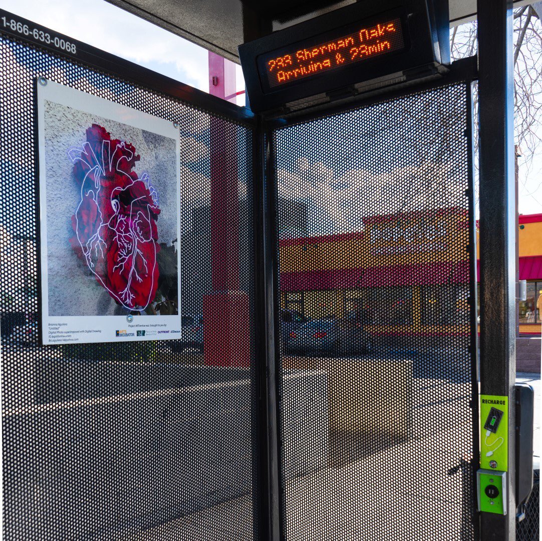 OutfrontDecaux's tweet photo. Morning commuter views 👀brought to you by various collaborations w/ Angelenos, communities & City departments✨
Art @PB__Community
#projectARTvertise 🚏🚌🎨
Real time info+ PTT @metrolosangeles
#smartcities
USB Port + Free Wi-Fi @LAGreatStreets
#smarttechnologies 📲⚡️🚌 https://t.co/xx8HuulvRM