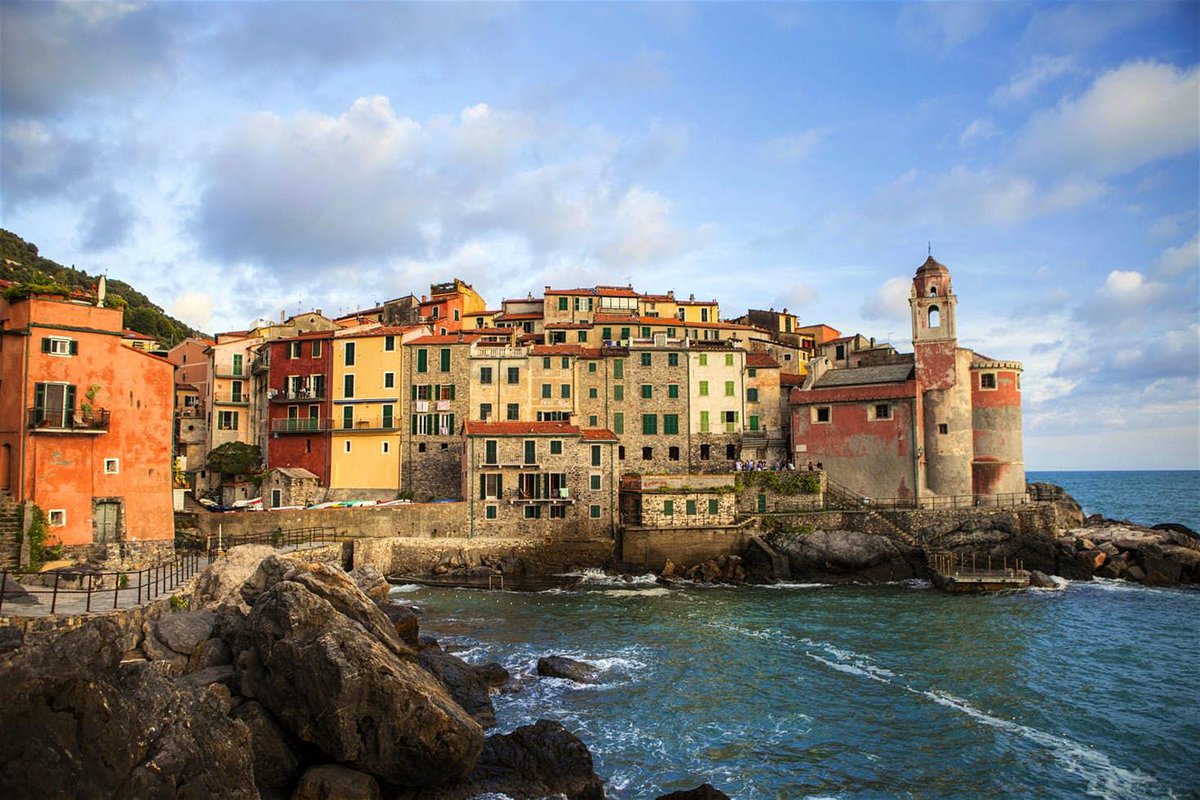 If you’re looking for an unspoiled idyll on the Italian Riviera, check out these five beautiful villages. Alternative Cinque Terre: lptravel.to/vwpRtK by <a href="/go_AnnaT/">Anna Tyler</a>