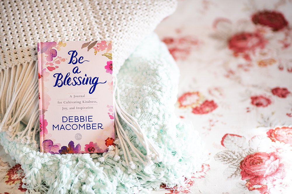 debbiemacomber's tweet photo. It’s that time again for another GIVEAWAY! The release of my journal, BE A BLESSING, comes out on April 2nd! For a chance to win a signed advanced copy, all you have to do is retweet this photo! TWO winners will be selected Thursday, March 14th! #Giveaway #beablessing https://t.co/QjAiFQlupX