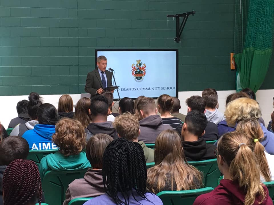 GHFalklands's tweet image. Deputy Governor Alex Mitham has visited students of the #Falklands Community School to deliver Her Majesty the Queen&apos;s #CommonwealthDay2019 message. This year&apos;s theme is #ConnectedCommonwealth.