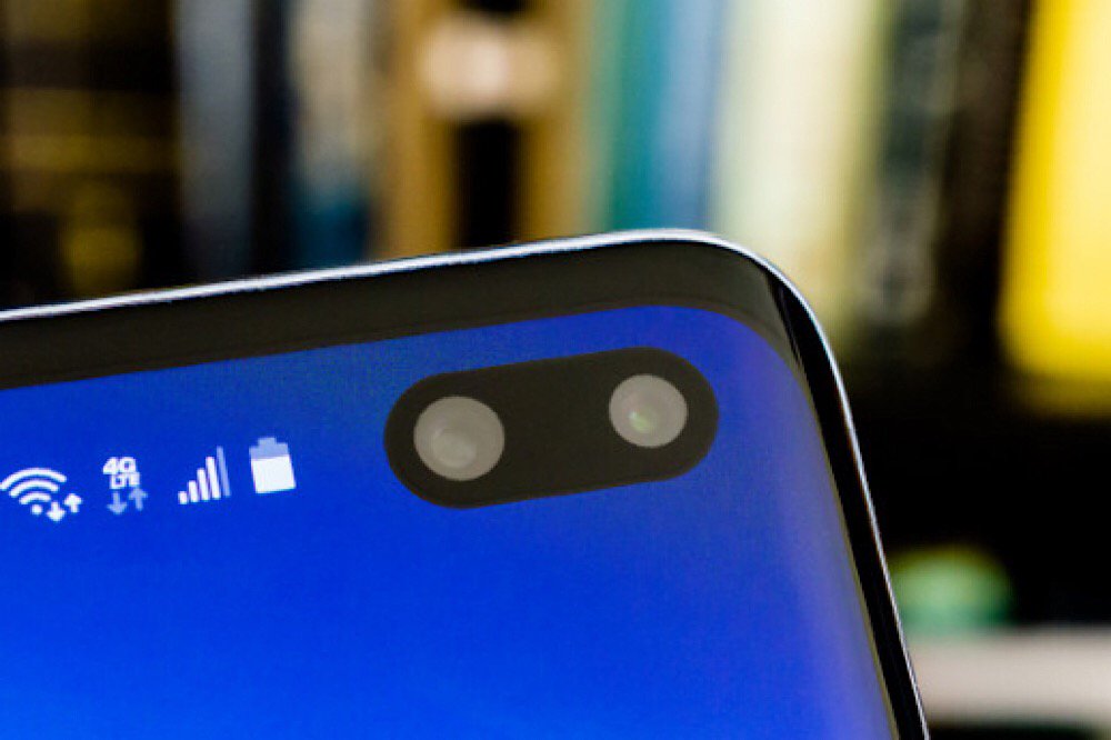 techninjaita's tweet photo. Lo sblocco del volto di Samsung Galaxy S10 può essere ingannato - https://t.co/Dtj5hUAZBm https://t.co/kTtYM6PmhE