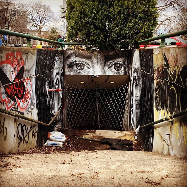 SavageLVSC's tweet photo. The streets is watching

#dcstreets #streetart #dcgraffiti #dupontcircle #dmv #graffiti #graffitiart https://t.co/3nRvgL7csh https://t.co/4hjLFbEBzG