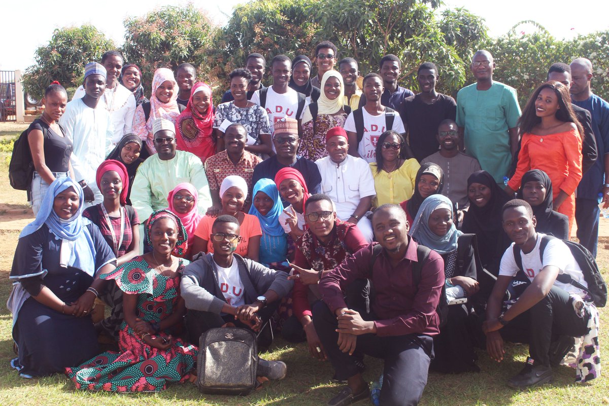 ADULeads's tweet photo. Les membres de l’administration de l’Institute of Chartered Accountants du Ghana accompagnés de l’Ordre National des Experts Comptables et Comptables Agréés (ONECCA) ont rendu visite aux #YoungLeaders.
#ONECCA
#ICAG
#ILIMI
#ADU https://t.co/WaM6FaBSmH