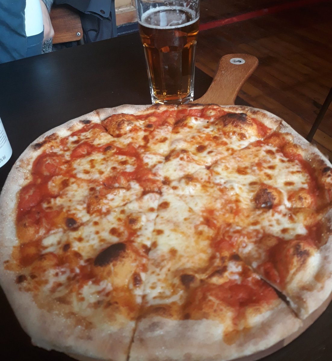 Just touched down to LCY after a weekend in Belfast yet the holiday continues as first stop is <a href="/TheStarSE18/">TheStarSE18</a> for a drink and pizza. Lovely stuff!