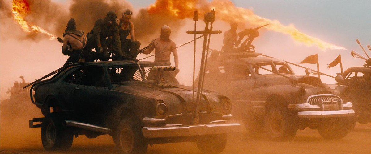 Mad max wiki. Мэл гибсон безумный макс дорога ярости. Том харди безумный макс: дорога ярости(2015). Безумный макс 3: под куполом грома (1985). Том харди мэд макс.