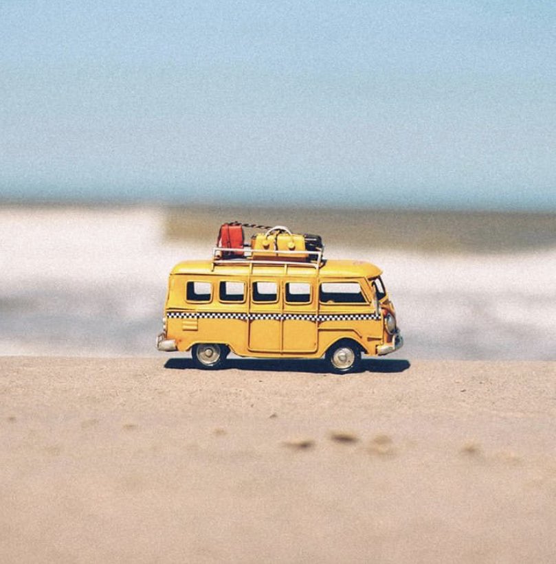 lifeakua's tweet image. New week, new adventures ahead #lifeakua 🚌 by @nubikini #alwaysgo #keepitwild #keepexploring #getoutstayout #letsgosomewhere #lifeofadventure