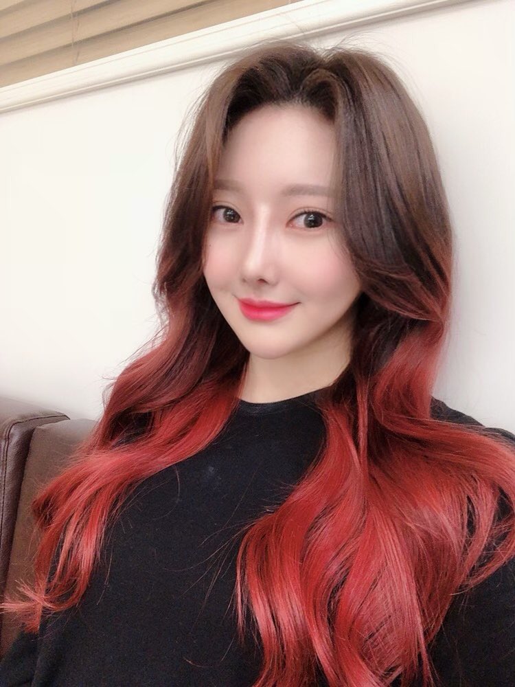 D1ZNRJ6W0AAIz_z?format=jpg&name=medium