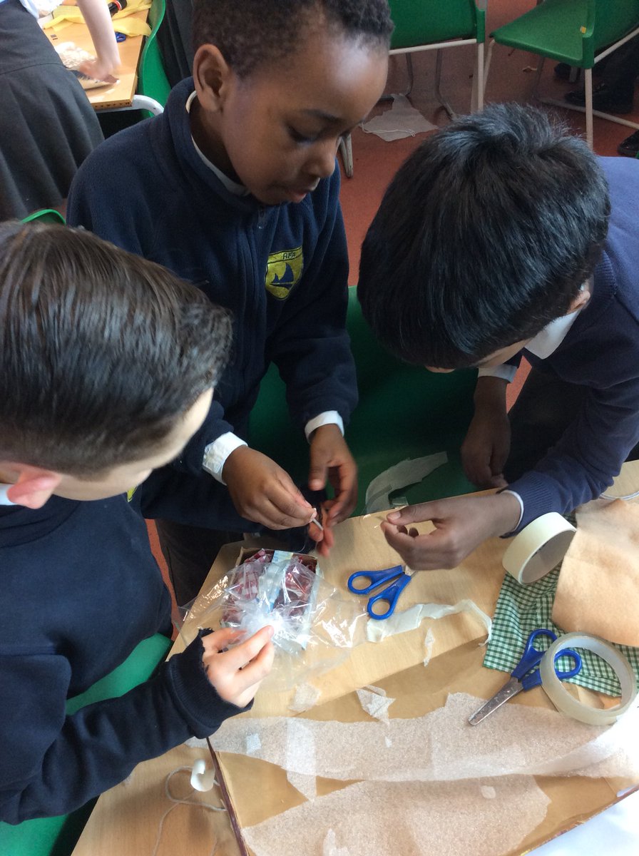 RFitzroyAcademy's tweet photo. After a successful day of designing and building, here are the finished safe landing pods from #koalaclass #ScienceWeek #readyfortesting https://t.co/rMYq8gVjqy