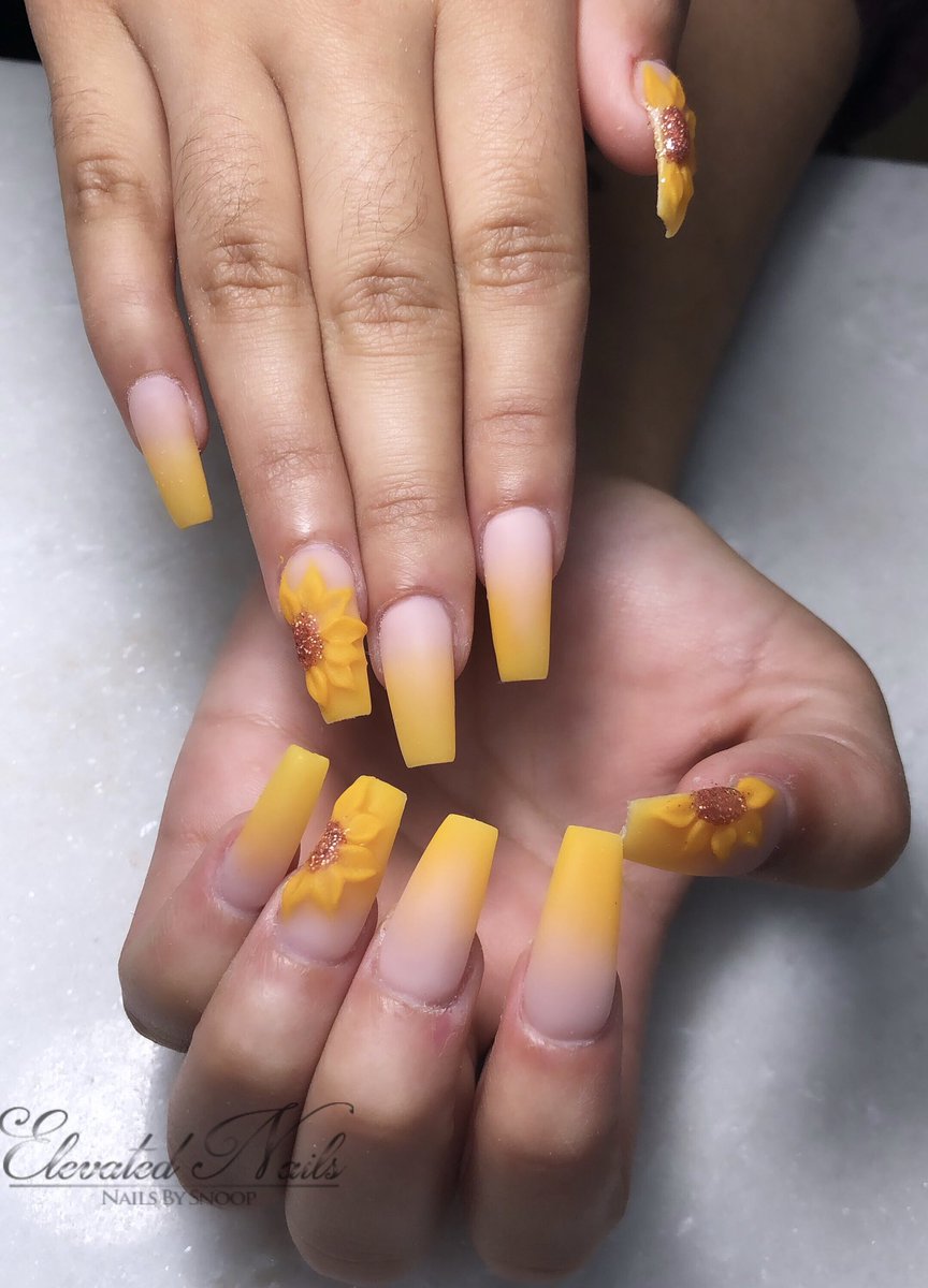 ElevatedNailsSA's tweet photo. 💥StyleSeat to book!!💥 -Nailsbysnoop #elevatednails #marcelsalon #sanails #sanantonionails #210nails #satxnails #sanantoniotexas #sanantoniotexasnails #nailsbysnoop #nailsbysnoop #ombrenails #pixienails💅#nailporn #nailtorious #nailgasm https://t.co/FvOyyJ10Ki