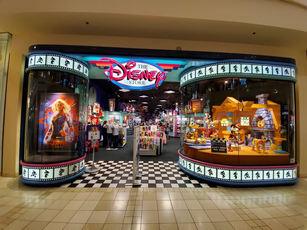 Disney Store Mall Of America