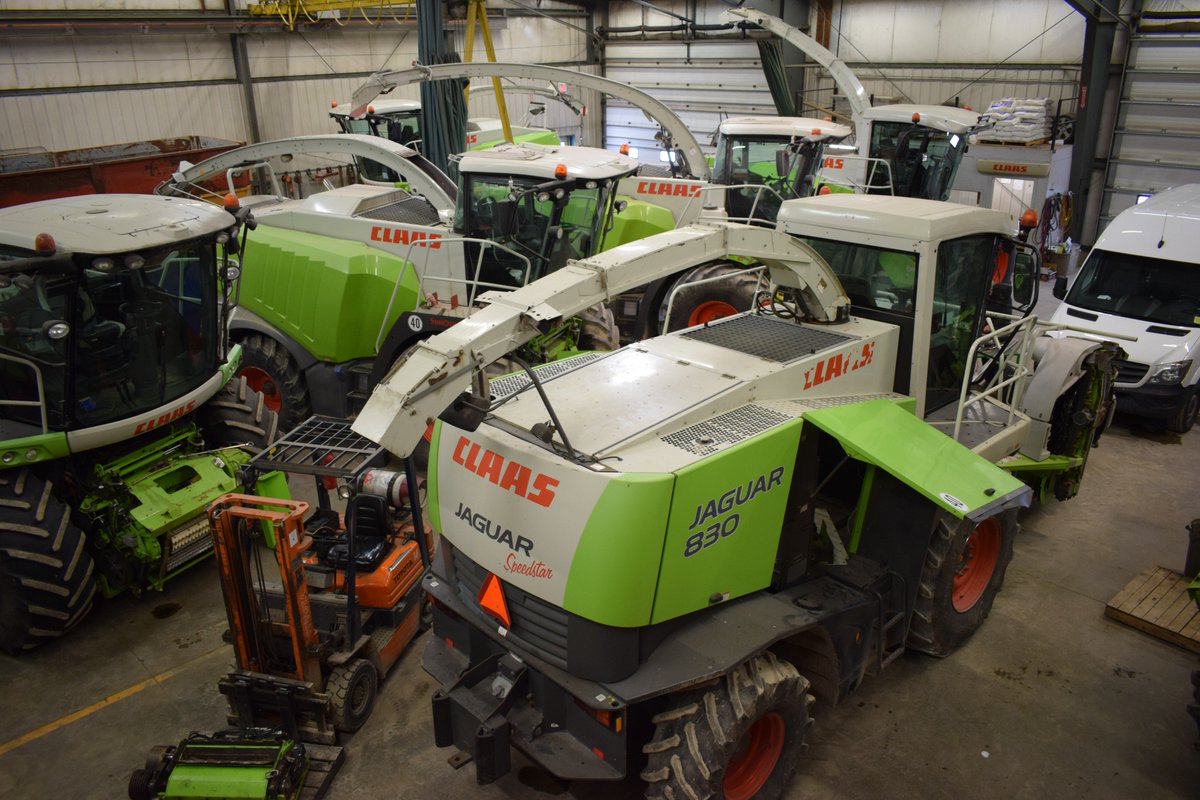 SunovaImplement's tweet photo. Working though our winter maintenance program. Shop and dome are full of choppers. #Claas #choppers https://t.co/vqfnUtCFw4