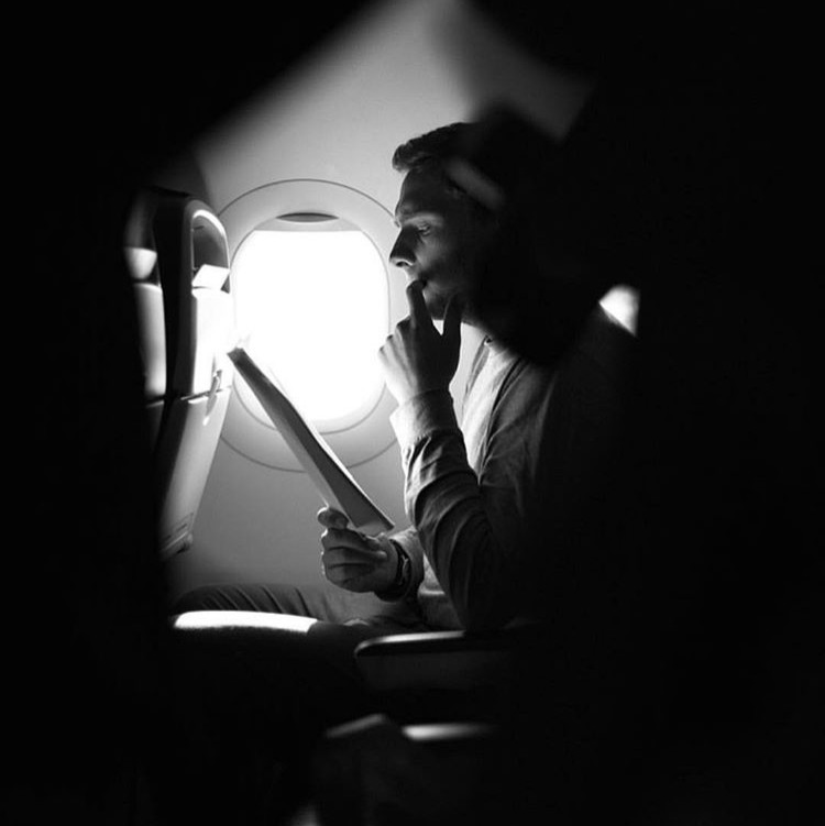 fluglife's tweet photo. "Distraction is the enemy of vision."
On the ground there are few opportunities to switch your phone to airplane mode and sit down in front of a laptop void of internet. 
Taking a flight offers perfect conditions to find a state of flow. 
Read more, link in bio. 
#fluglifejournal https://t.co/ien6CQoaBd