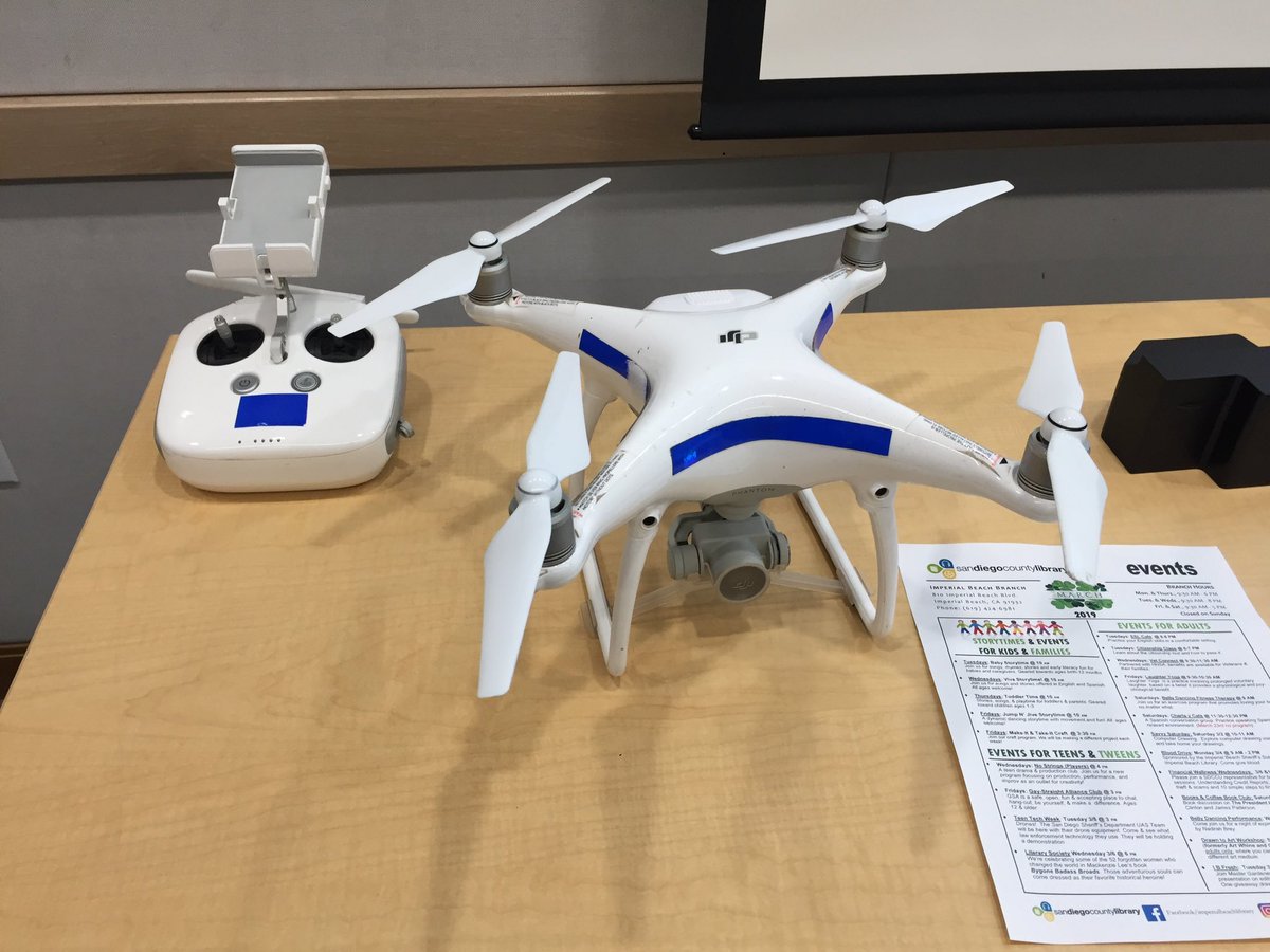 SDSheriff's tweet image. #InYourCommunity Last week, @SDSheriff Corporals Roti &amp;amp; Arvanitis gave a drone presentation at the @SDCountyLibrary in @CityofIB for #TeenTechWeek. This was a great way to showcase how we us technology to keep everyone safe. @SDSheriffIB