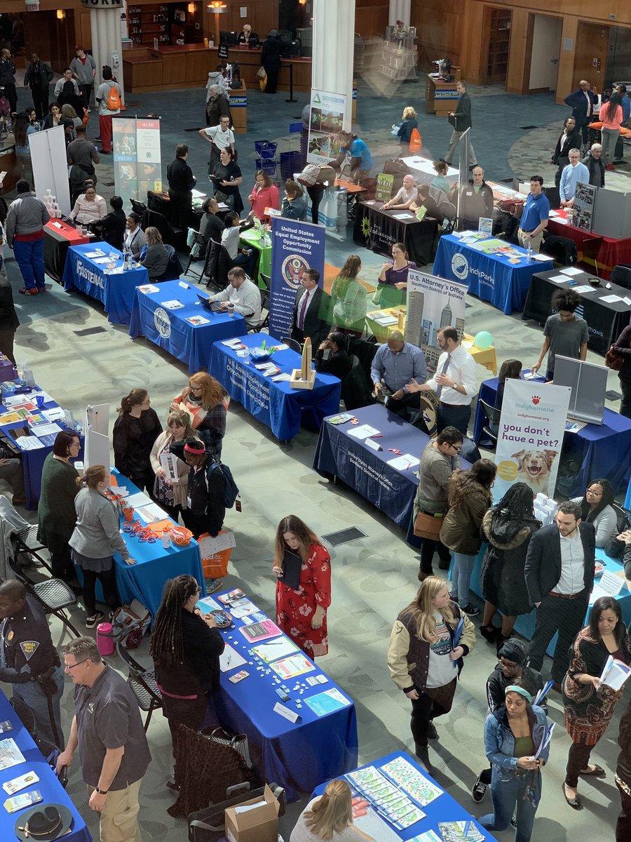 EmployIndy's tweet photo. So many opportunities at the #CarsonYOF! Stop by to meet employers and learn about summer jobs #projectindy @IndyAchieves #jobreadyindy https://t.co/K9LbaCbBxj